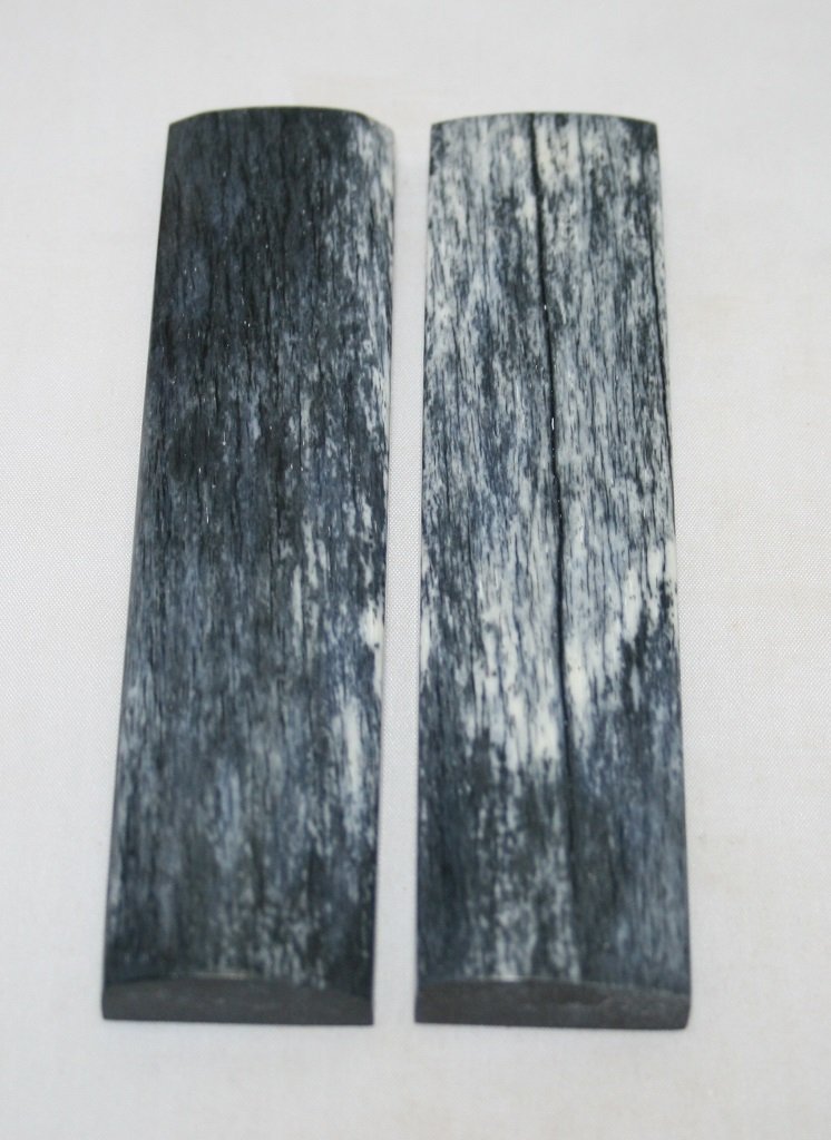 NB104S14 Giraffe Bone Scales - Jantz Supply