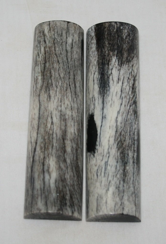 NB104S21 Giraffe Bone Scales - Jantz Supply