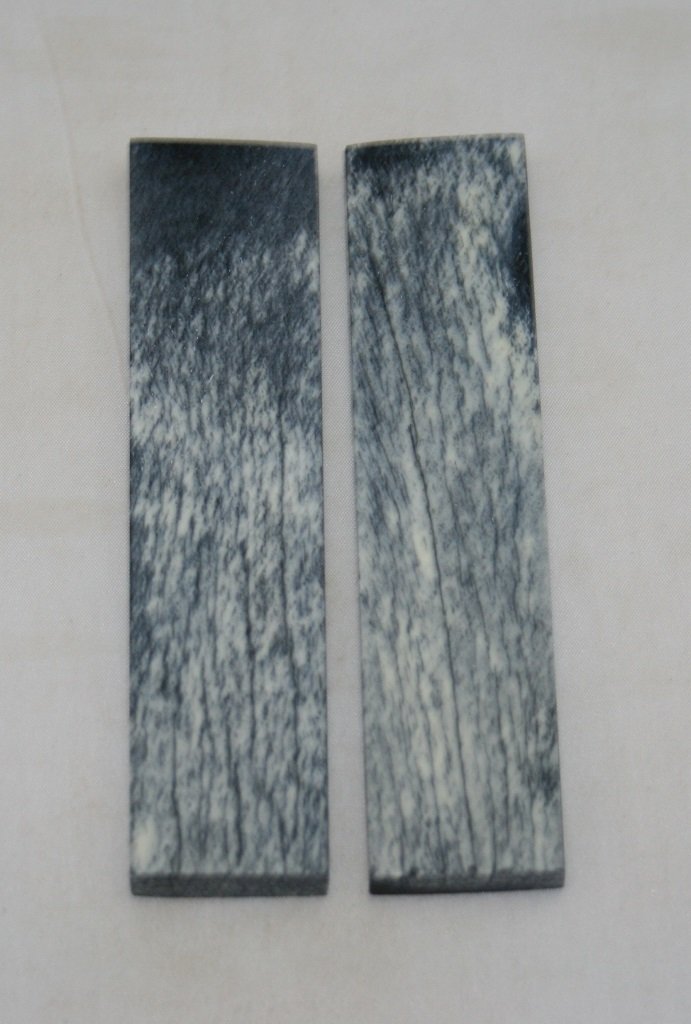 NB104S33 Giraffe Bone Scales - Jantz Supply