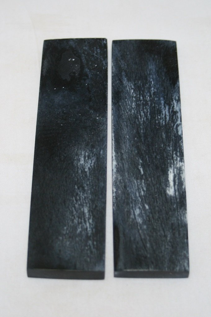 NB104S7 Giraffe Bone Scales - Jantz Supply