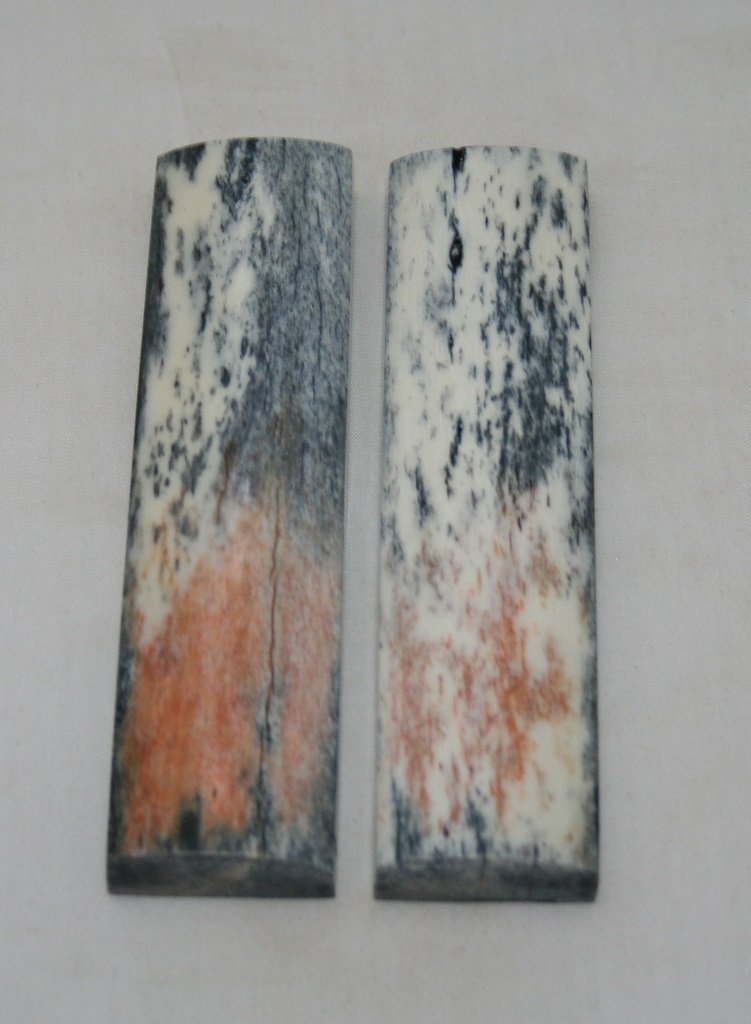 NB104S75 Giraffe Bone Scales - Jantz Supply