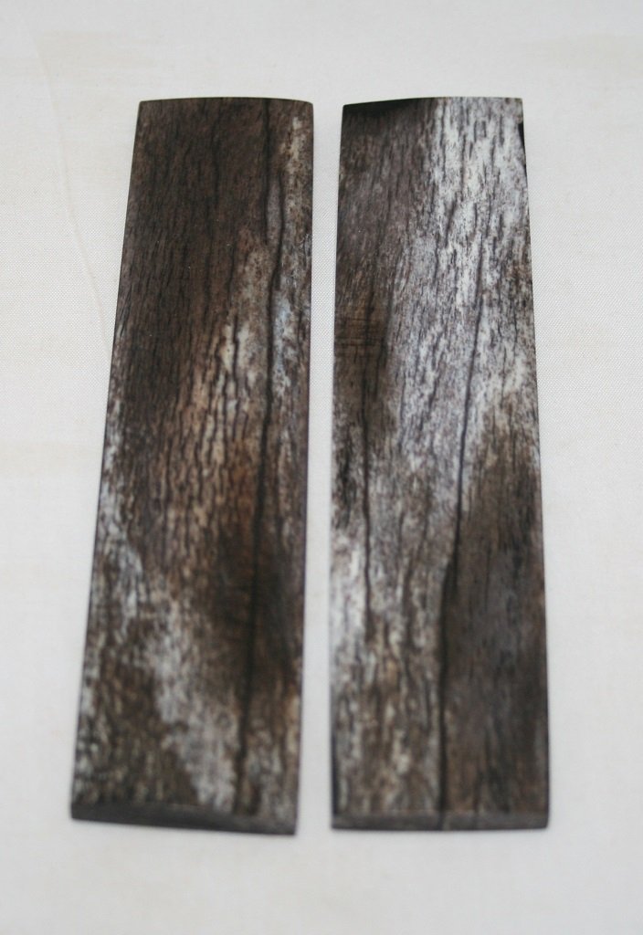 NB104S8 Giraffe Bone Scales - Jantz Supply