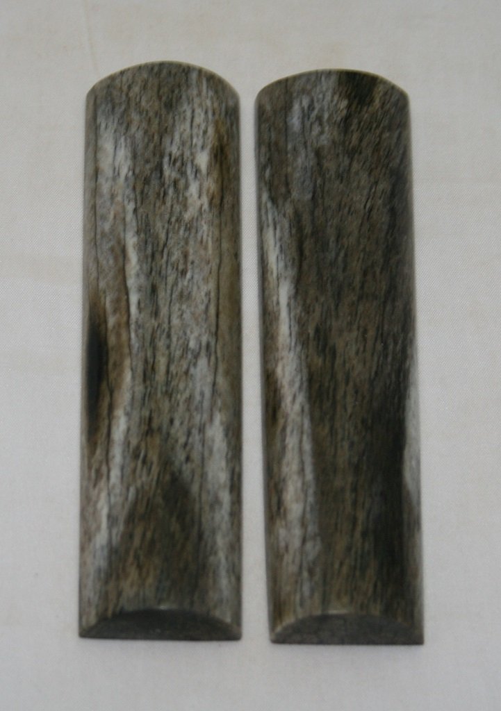 NB104S81 Giraffe Bone Scales - Jantz Supply