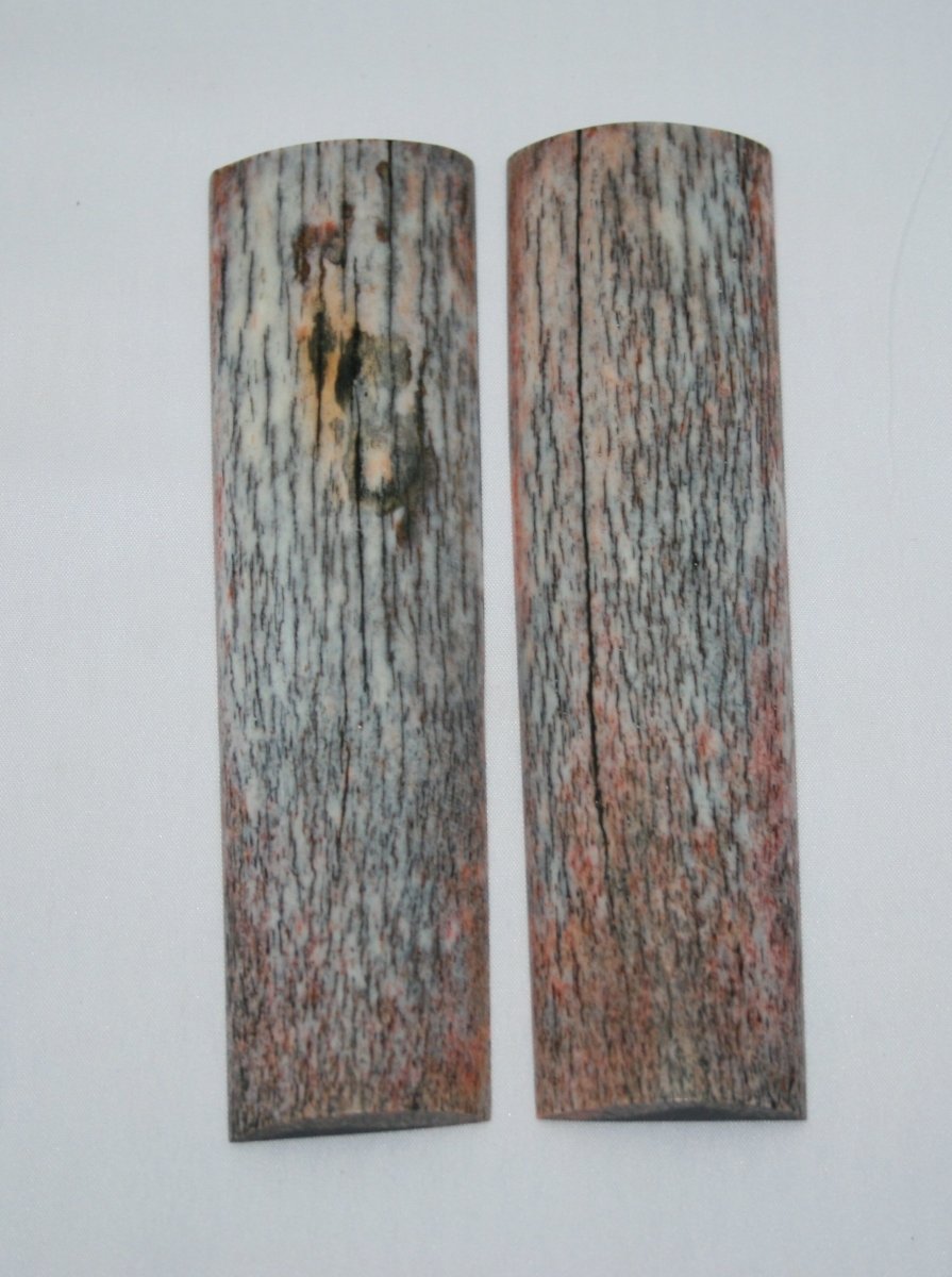 NB105G21 Giraffe Bone Scales - Jantz Supply