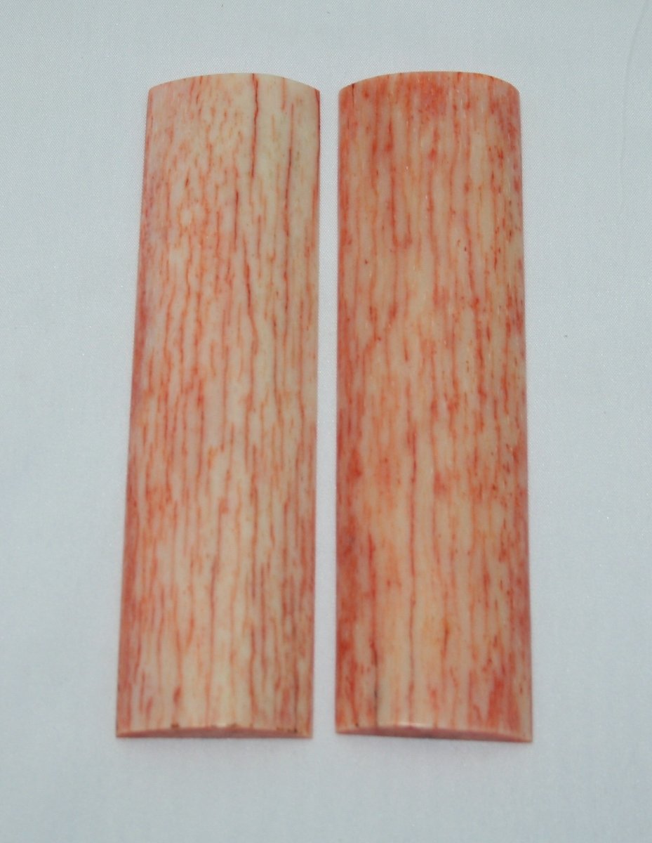 NB105G52 Giraffe Bone Scales - Jantz Supply