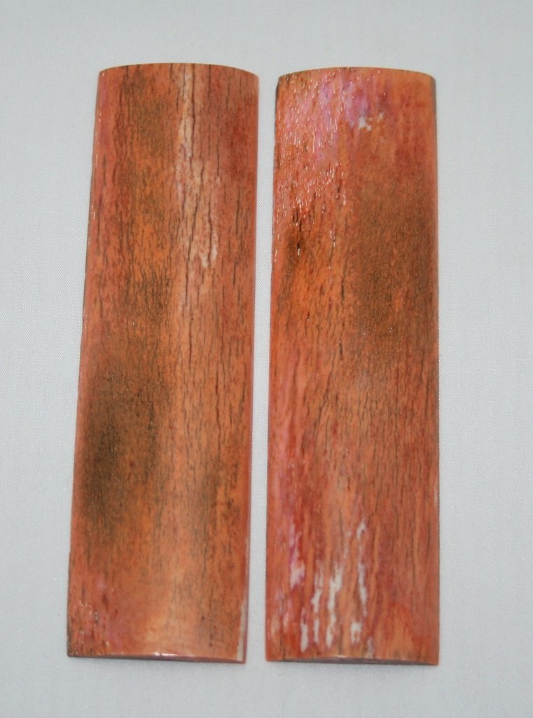 NB105YY19 Giraffe Bone Scales - Jantz Supply