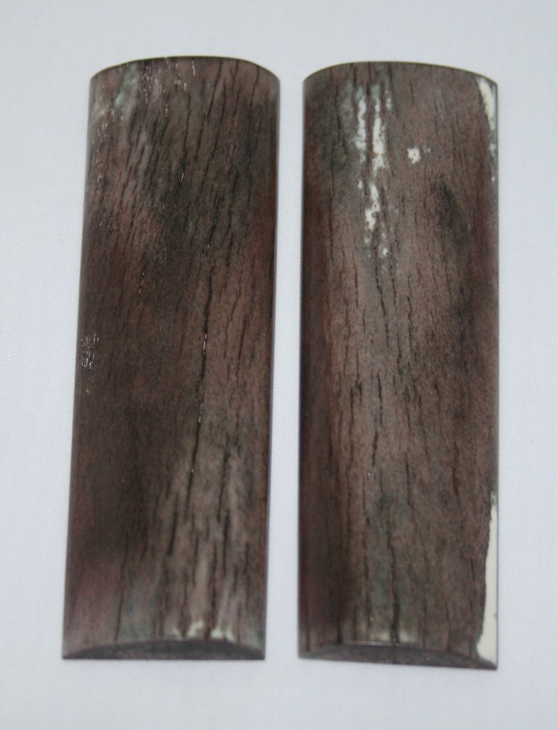 NB105YY54 Giraffe Bone Scales - Jantz Supply