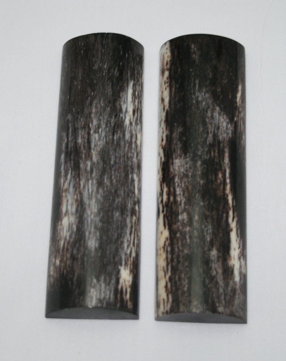 NB108G10 Giraffe Bone Scales Set - Jantz Supply