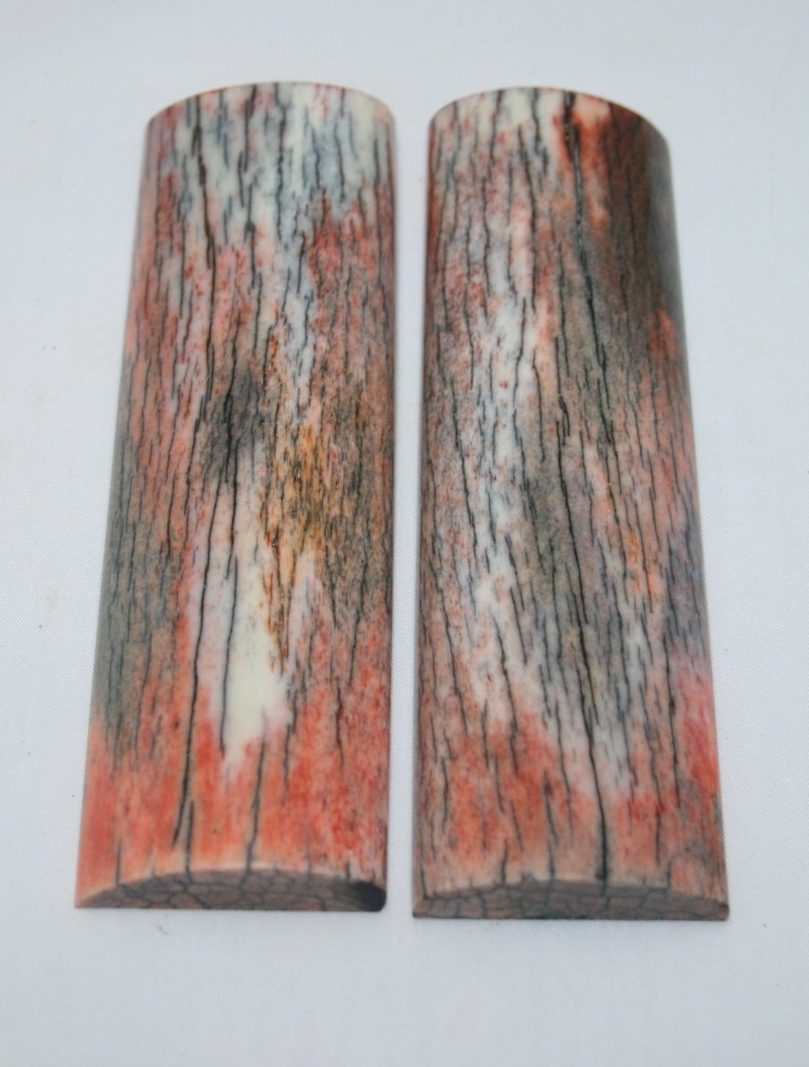 NB108G194 Giraffe Bone Scales Set - Jantz Supply