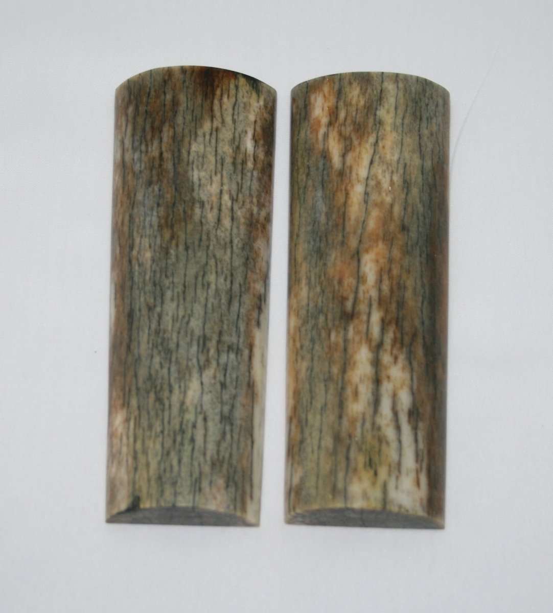 NB108G45 Giraffe Bone Scales Set - Jantz Supply