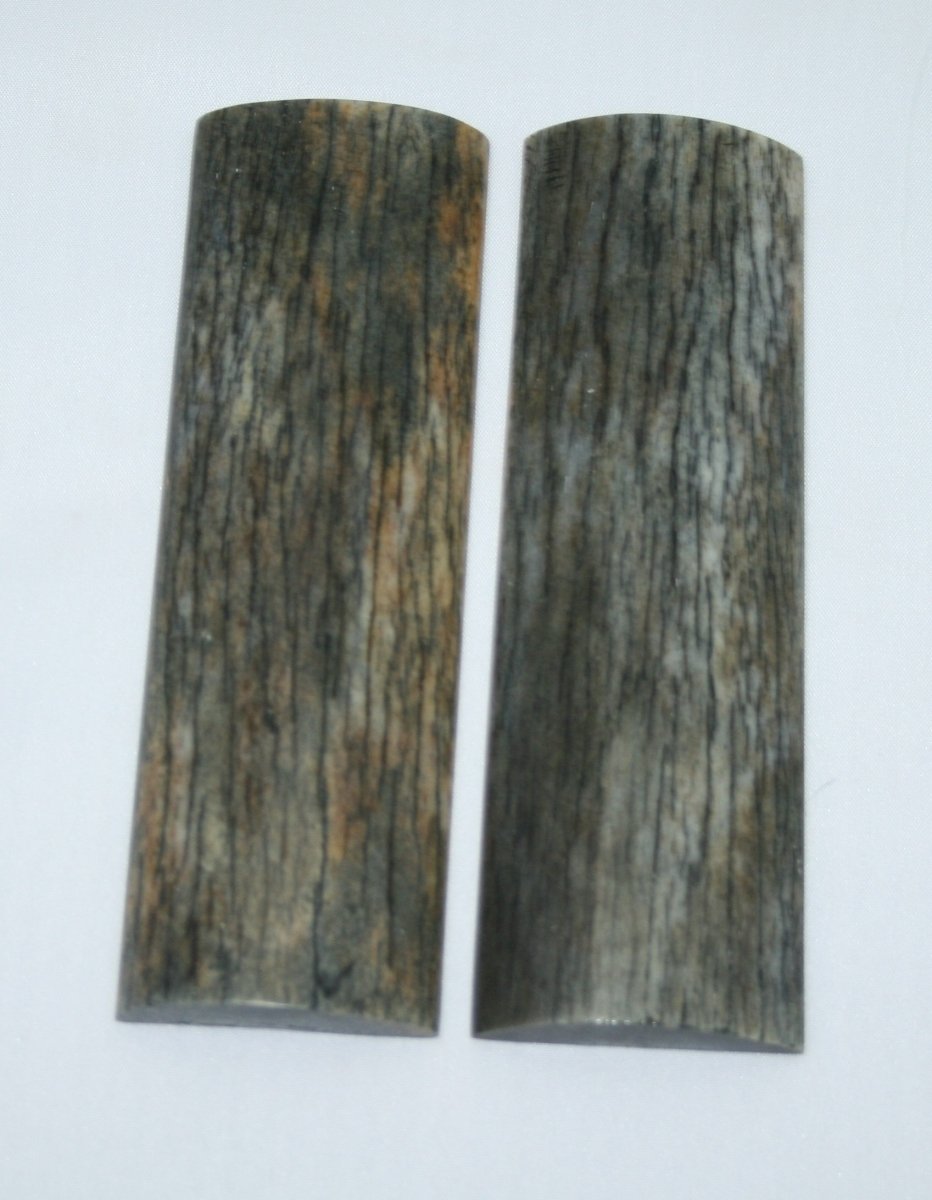 NB108G74 Giraffe Bone Scales Set - Jantz Supply