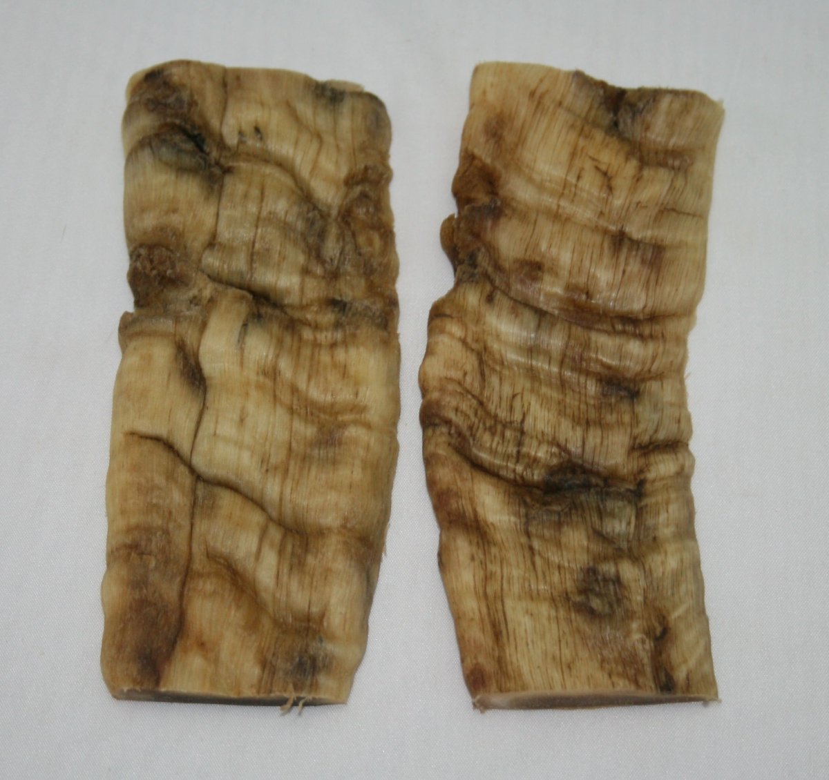 NB901Y42 Merino Ram&#39;s Horn Flat Block Scales - Jantz Supply